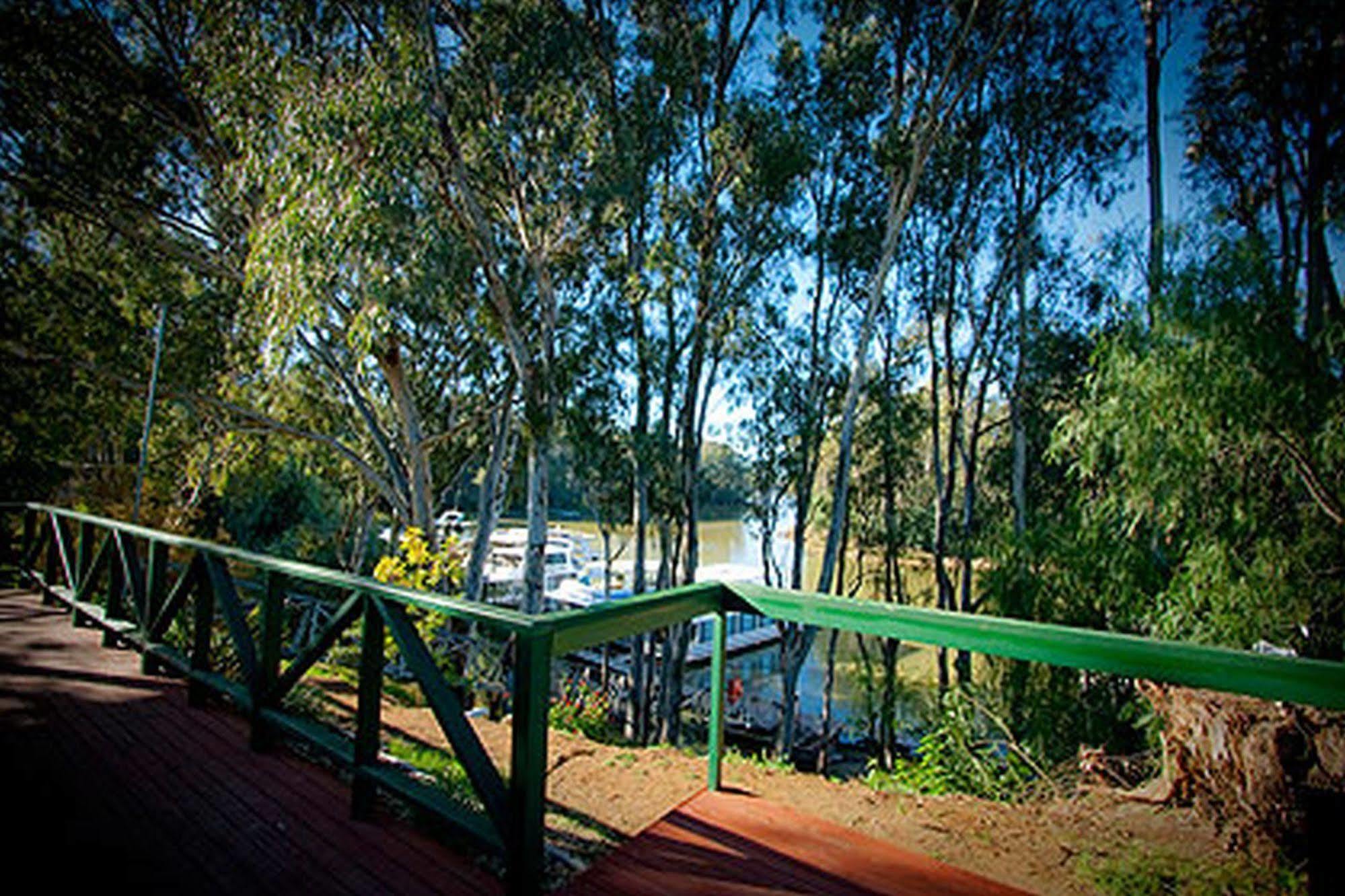 Tasman Holiday Parks - Merool On The Murray Echuca Exterior photo